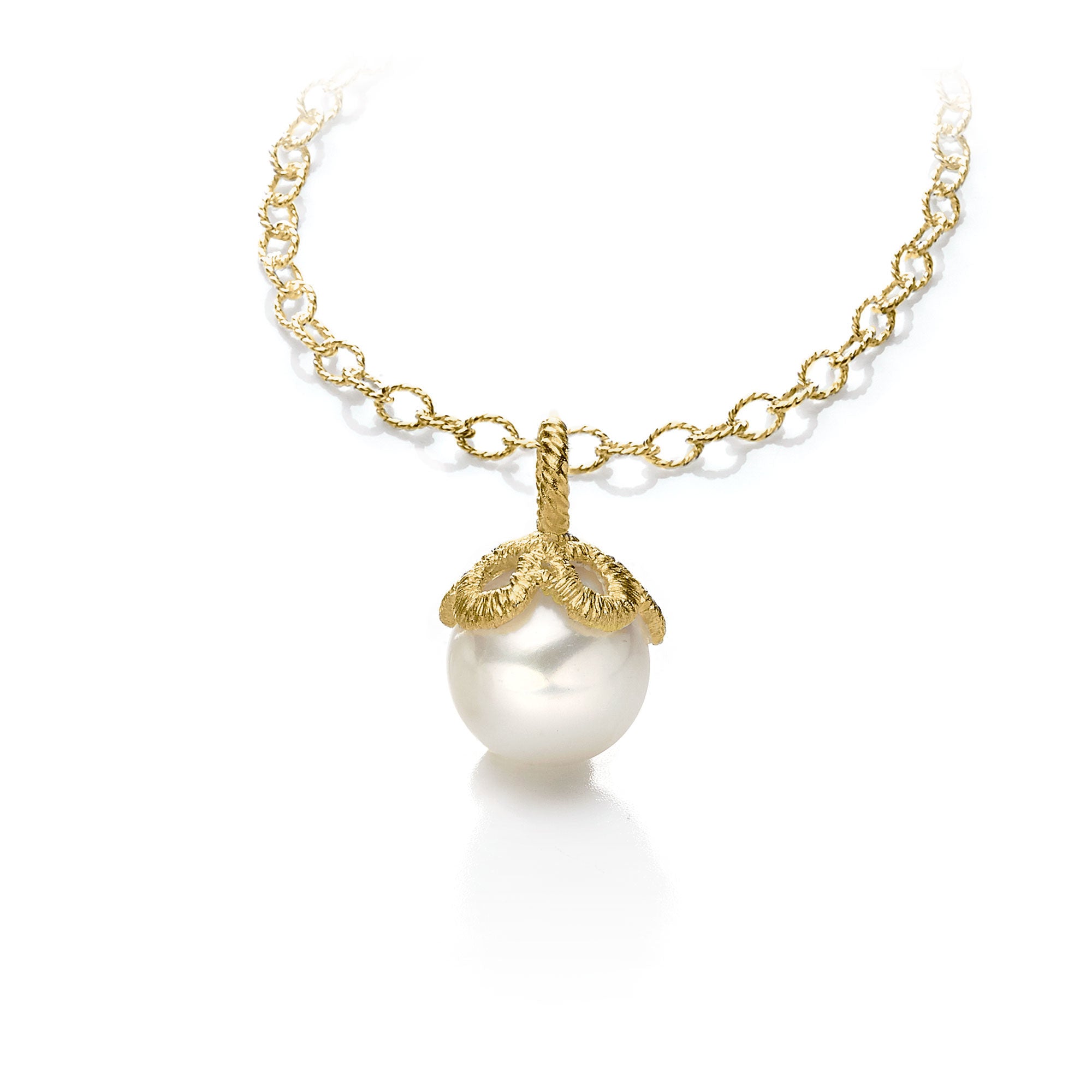 Necklace pendant "Frau Luna" in yellow gold