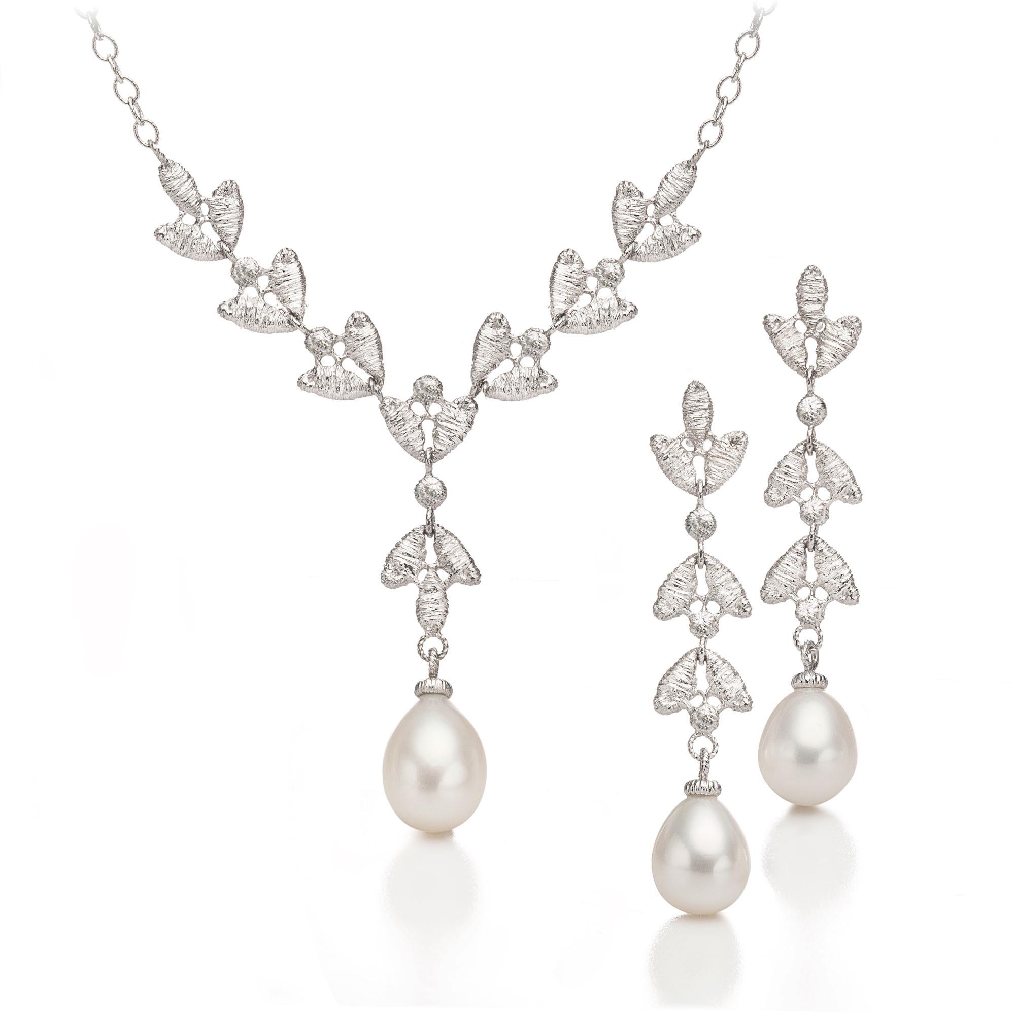 Collier „Emilia Pearl“ in Silber