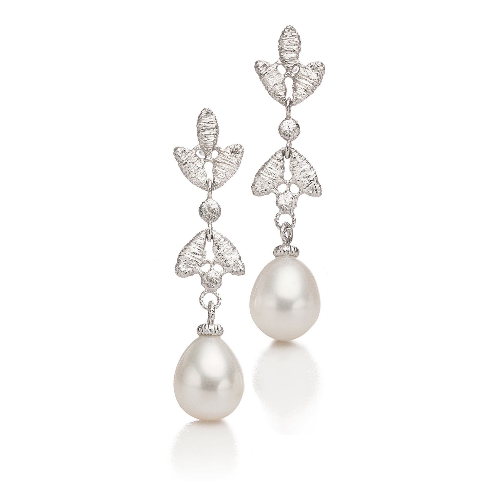 Ohrhänger „Emilia Pearl“ in Weißgold