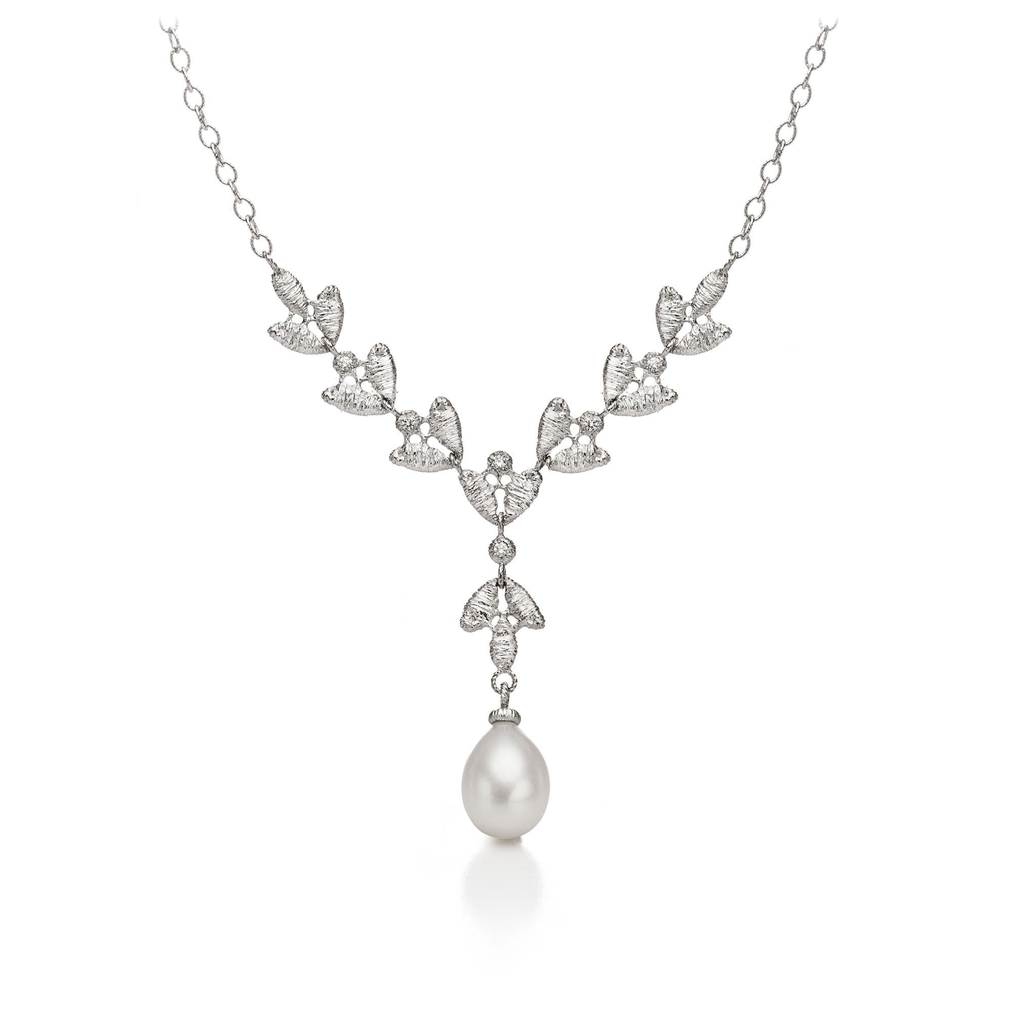 Collier „Emilia Pearl“ in Weißgold
