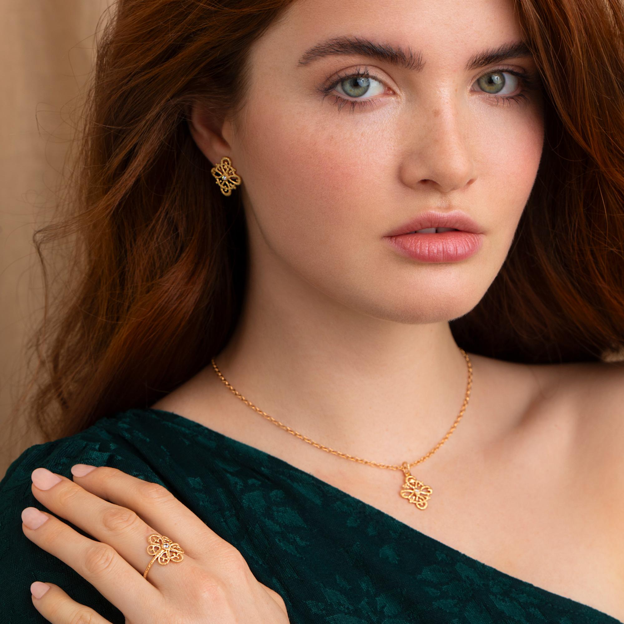 Ring "Carmina" in yellow gold with brilliant