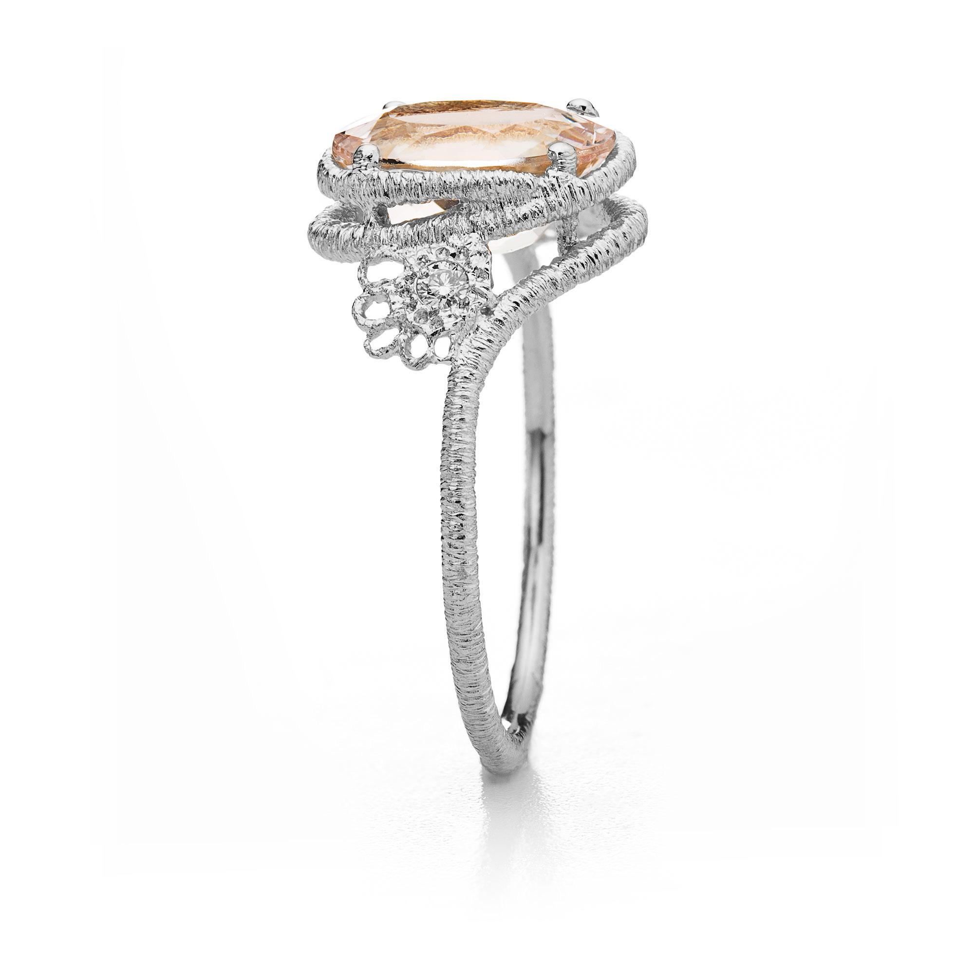 Ring "Theresa" in Weißgold mit Morganit und Brillanten
