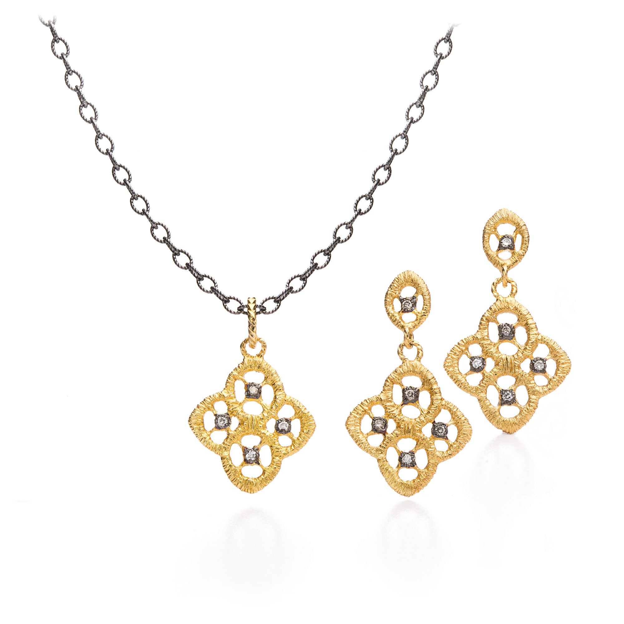 Ohrhänger "Chiara Vintage II" in Gelbgold mit Brillanten und schwarzrhodinierten Details