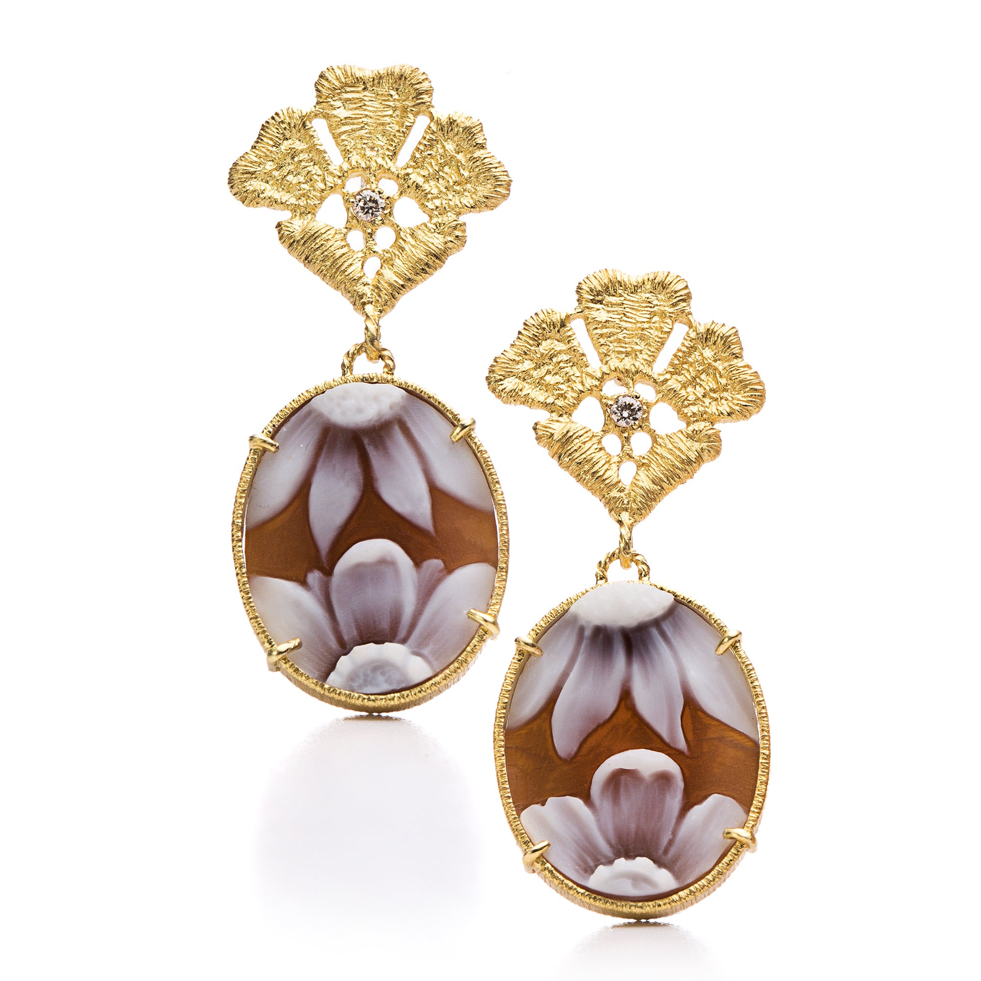 Ohrhänger "Cameo florale" in Gelbgold mit Brillanten