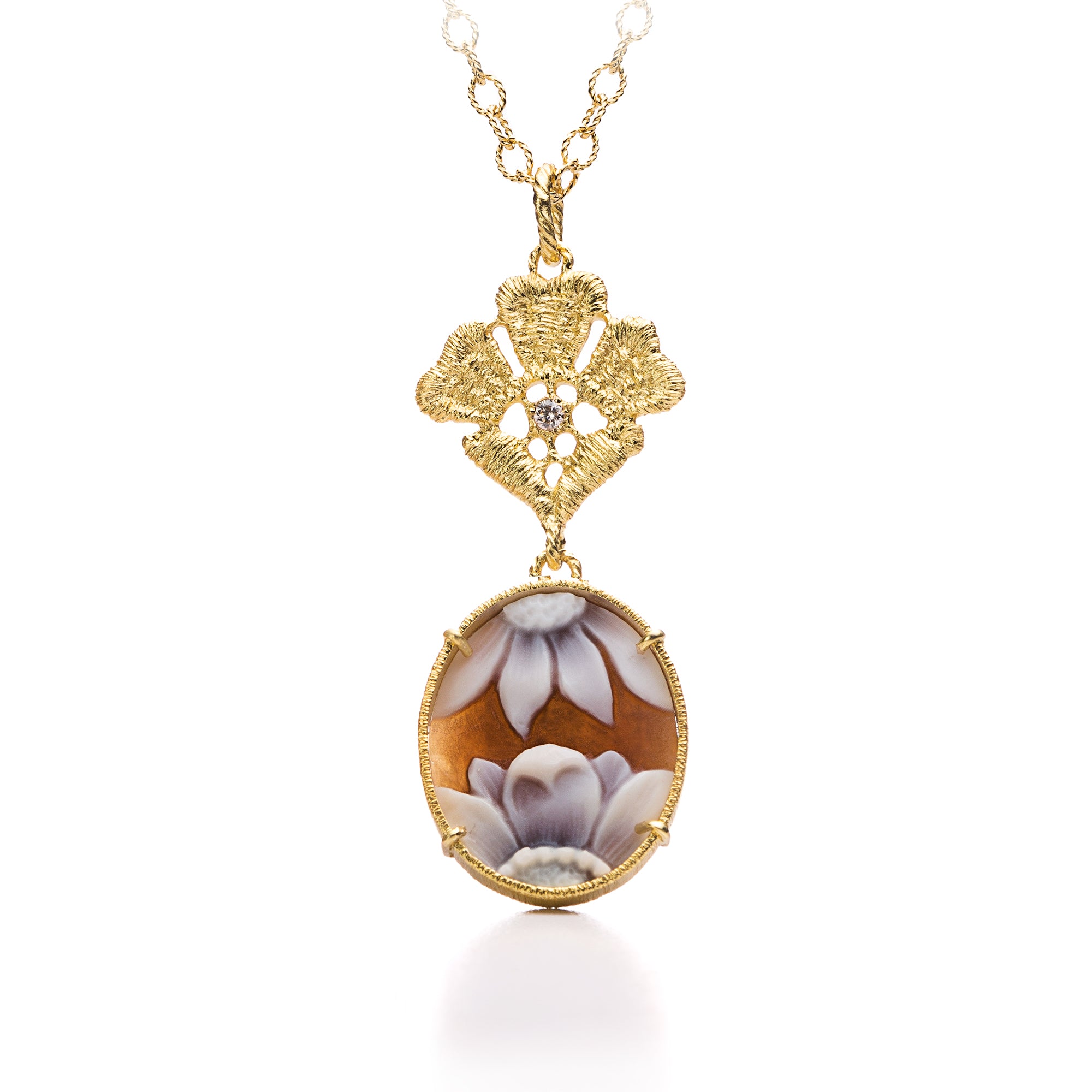 Anhänger "Cameo florale" in Gelbgold mit Brillant
