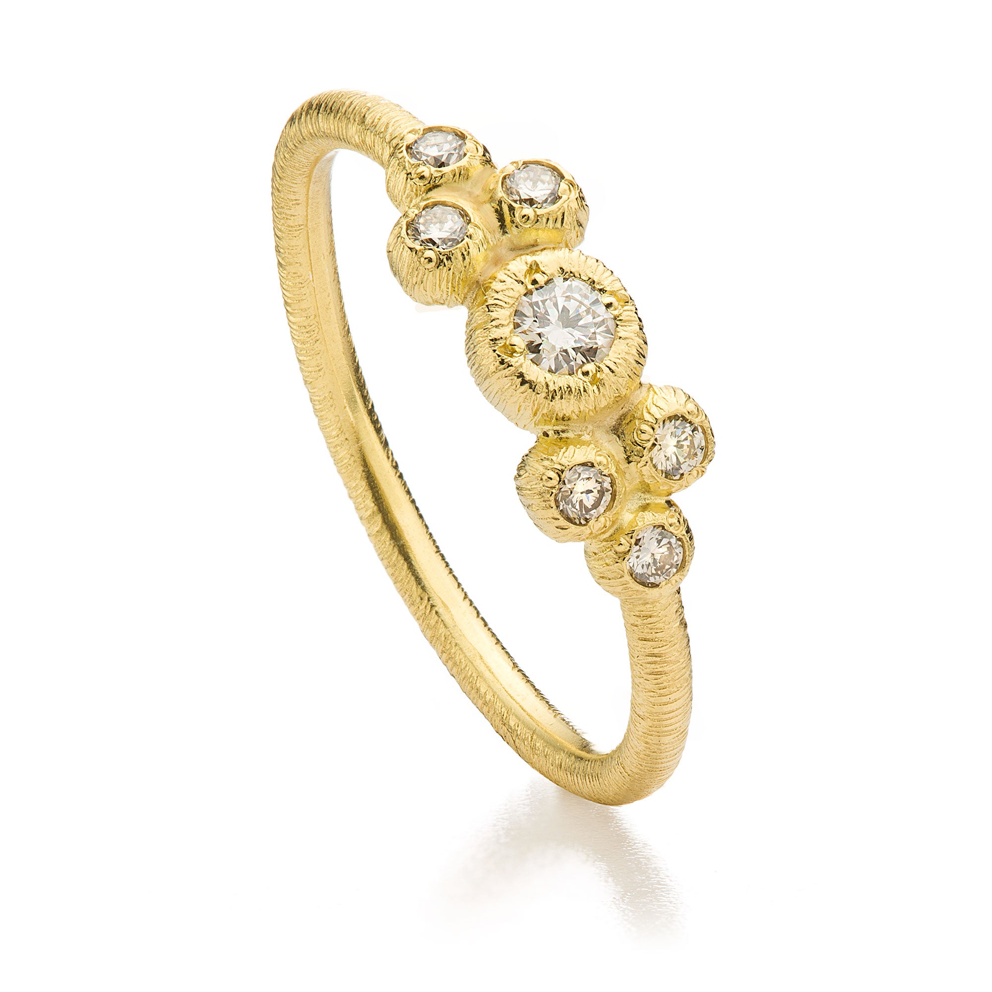 Ring "Kassiopeia" in yellow gold with 7 brilliant-cut diamonds