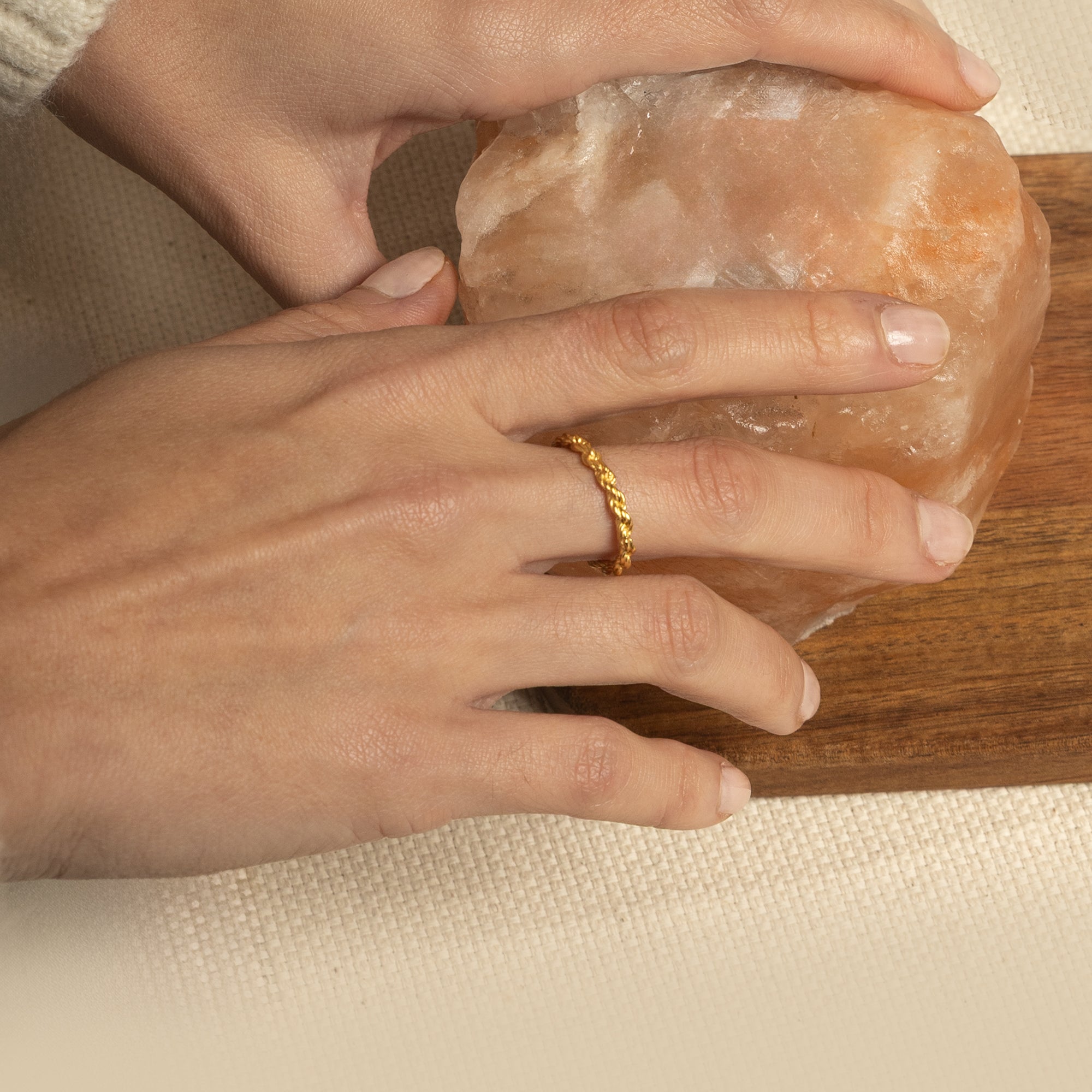Ring "Golden Thread" in Gelbgold