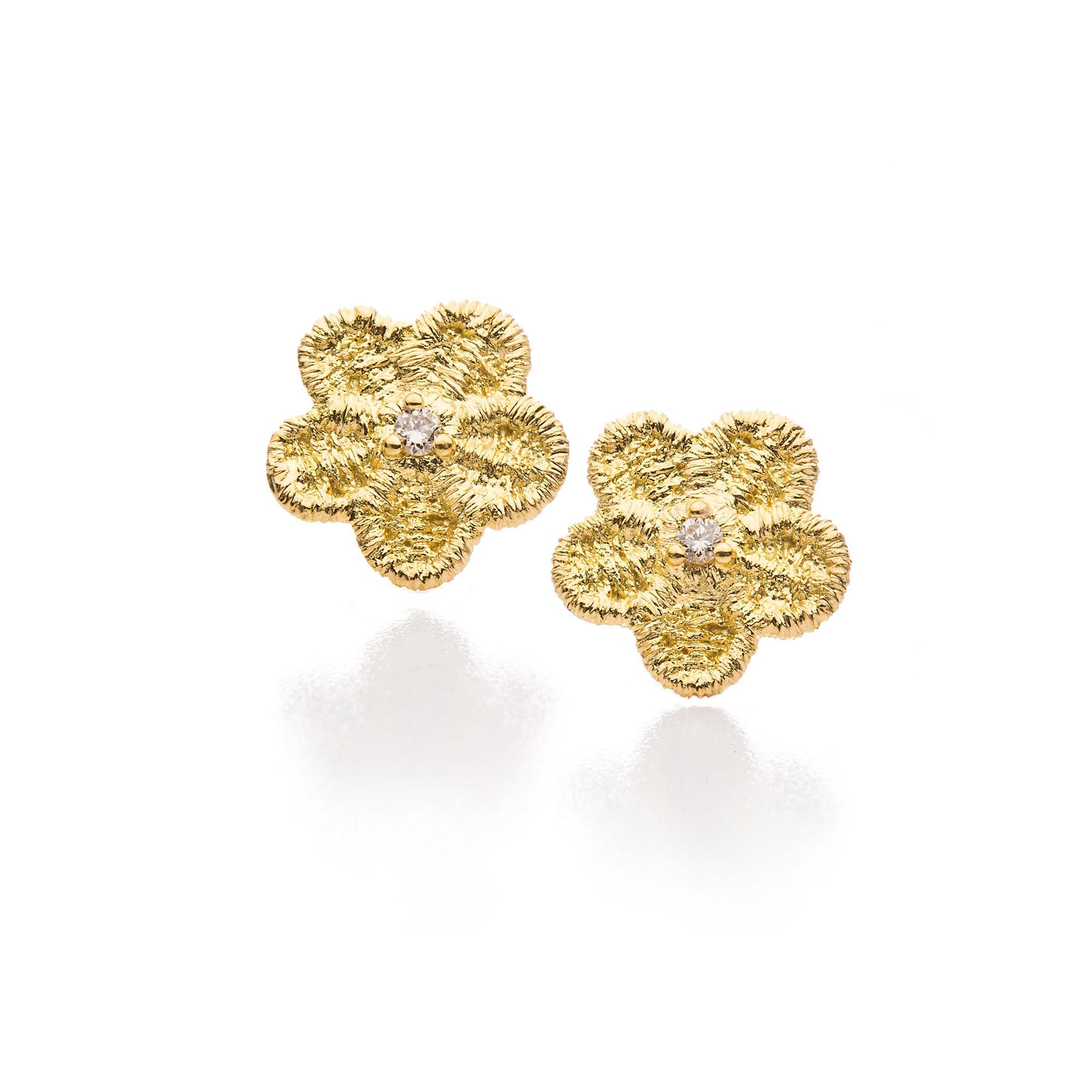 Ear studs "Lady Hamilton" in yellow gold with brilliant-cut diamonds