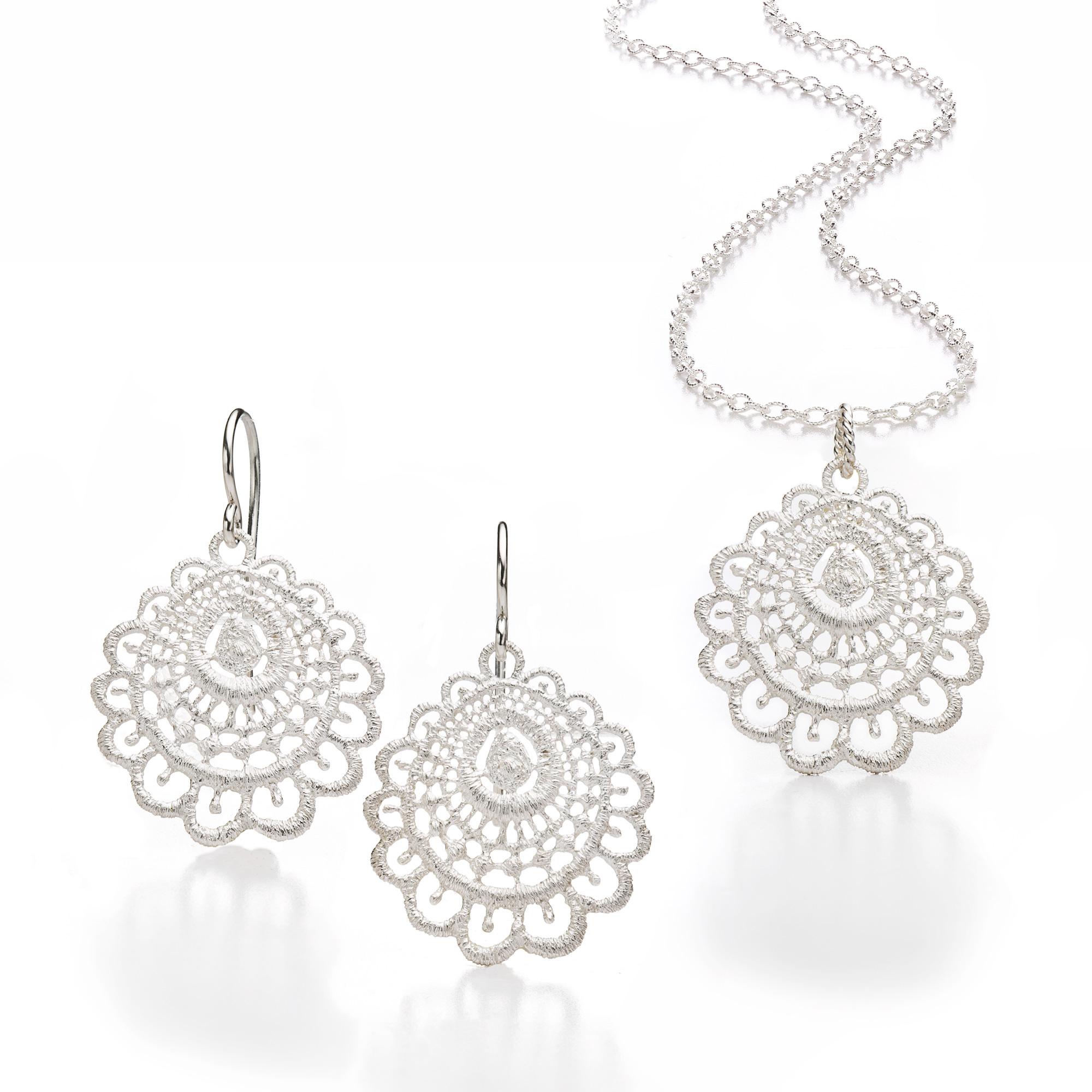 Pendant earrings "Arati" in silver