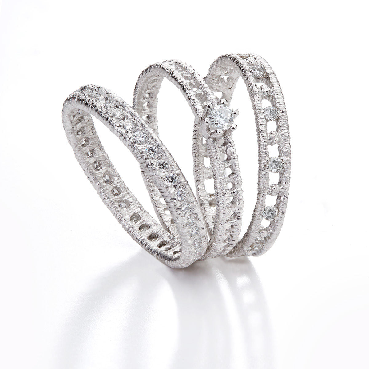 Solitaire-Ring "Figaro Solitär" in Weißgold mit Brillant 0.07ct