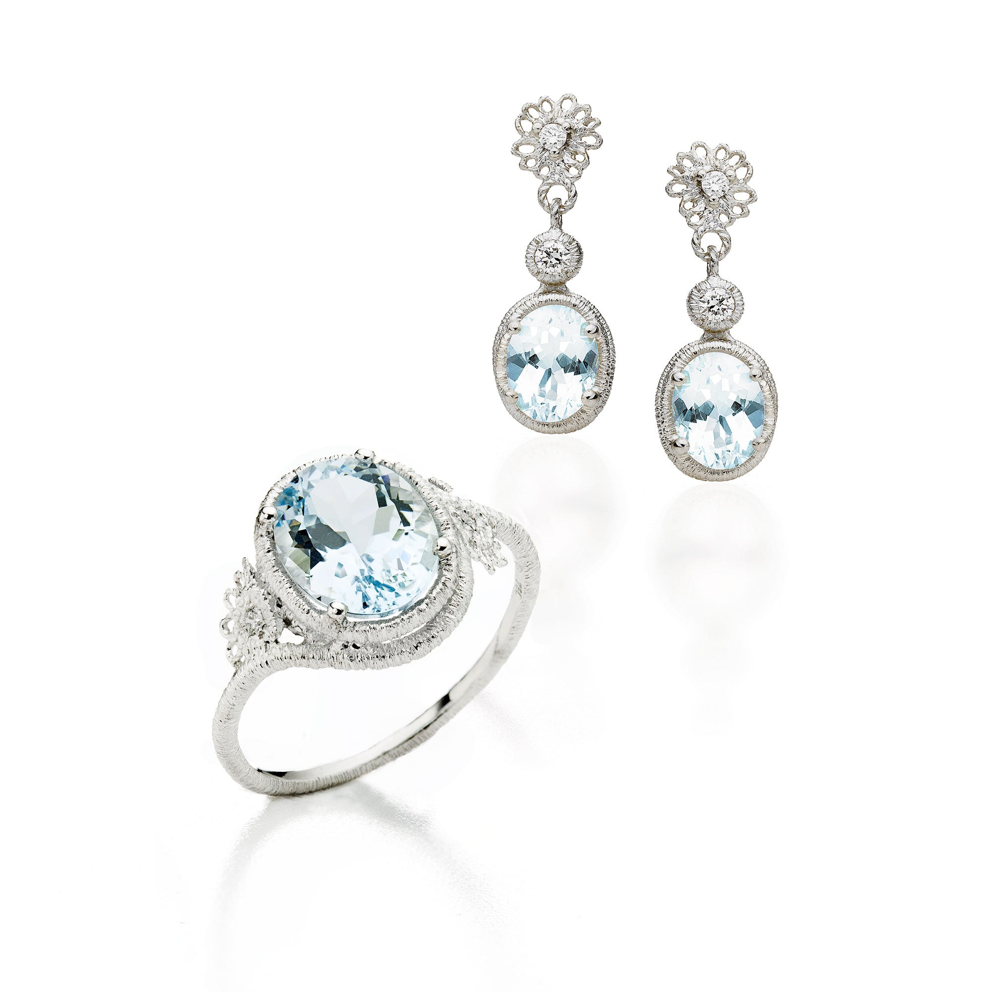 Earrings "Theresa" in white gold with aquamarine and brilliant-cut diamonds