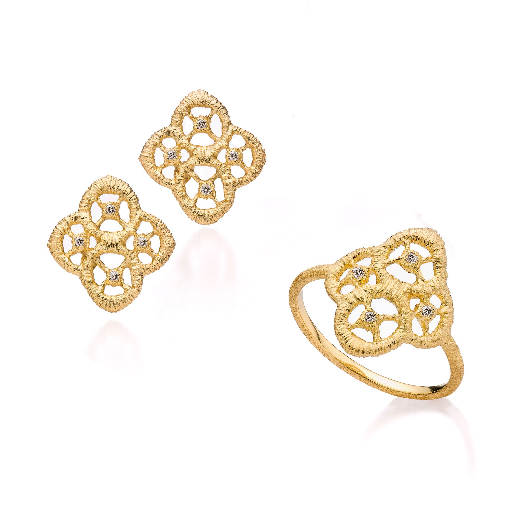 Ring "Chiara" in 18kt yellow gold with brilliant cut diamonds