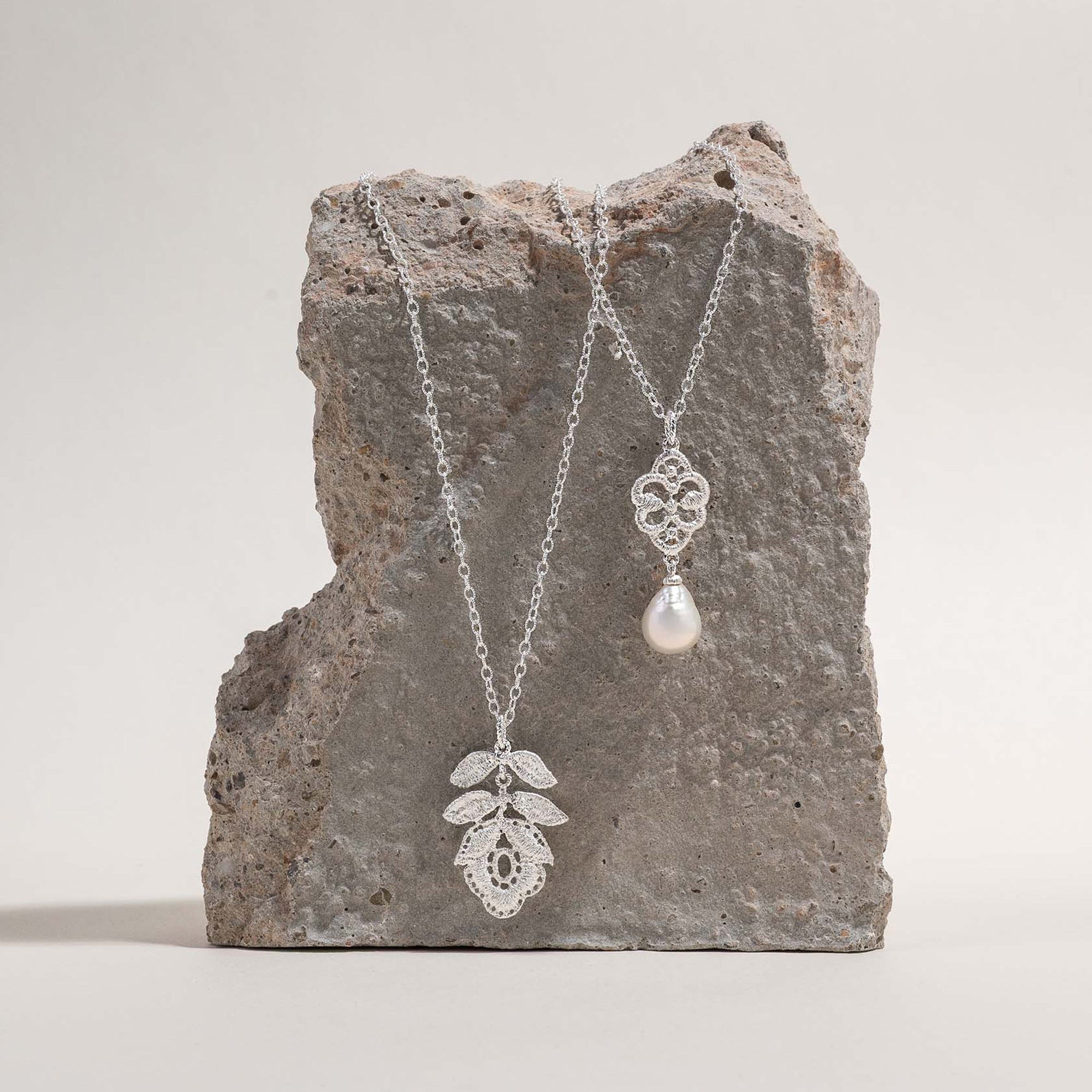 Anhänger "Wild Rose" in Silber