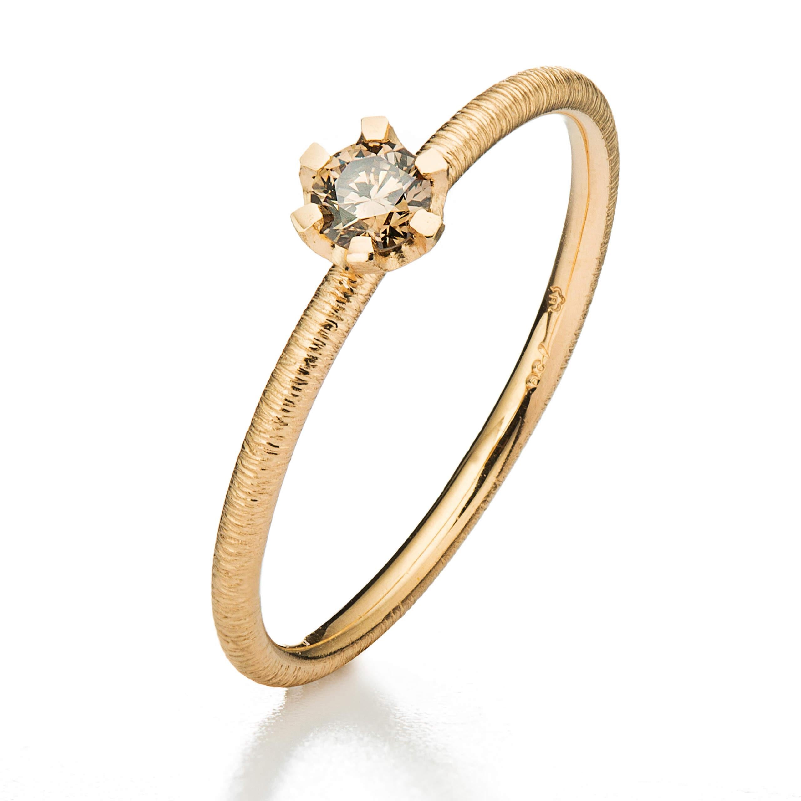 Ring "Scarlett" in Roségold mit cognac Brillant 0.19ct