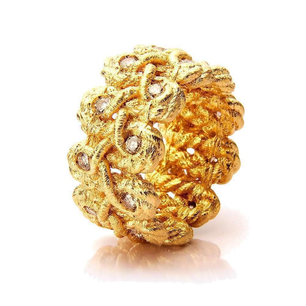 Ring "Tosca" in Gelbgold mit Brillanten