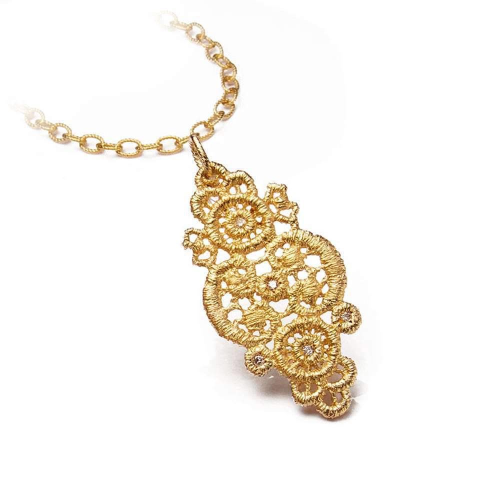 Necklace pendant "Turandot" in yellow gold