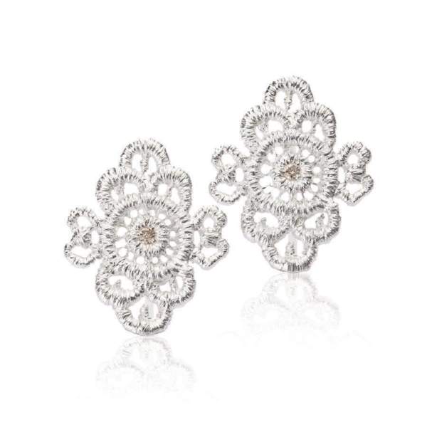 Brautschmuck Ohrstecker "Piccolo Turandot" in Silber mit Brillanten. Exklusiver Spitzenschmuck, Hochzeitsschmuck für den schönsten Tag des Lebens.